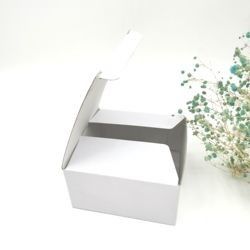 جعبه های بسته بندی مقوایی نیازمندی های روزانه جعبه هدیه راه راه OEM / ODM